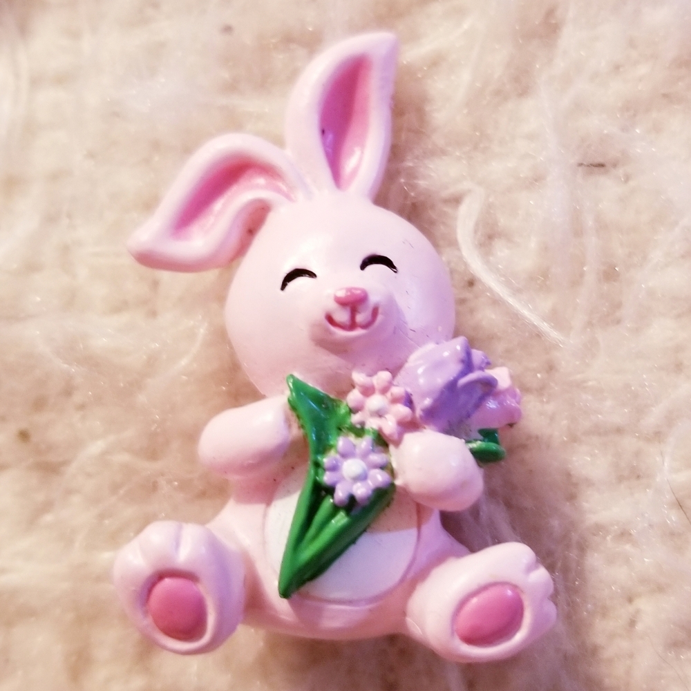 RUSS Pink Bunny Pencil Topper Holding Bouquet of Flowers Vintage